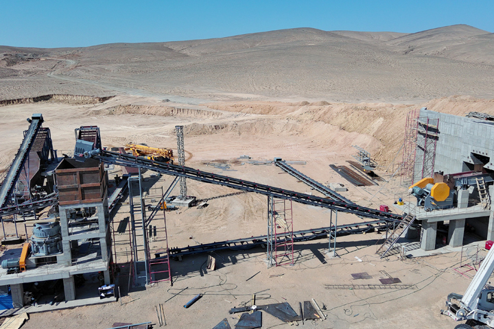 Ligne de production de concassage de granit 200TPH en Ouzbékistan