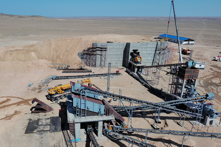 Ligne de production de concassage de granit 200TPH en Ouzbékistan