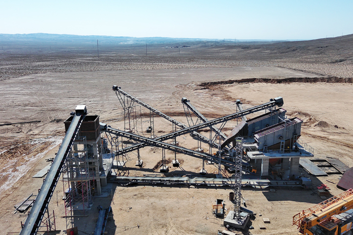 Ligne de production de concassage de granit 200TPH en Ouzbékistan