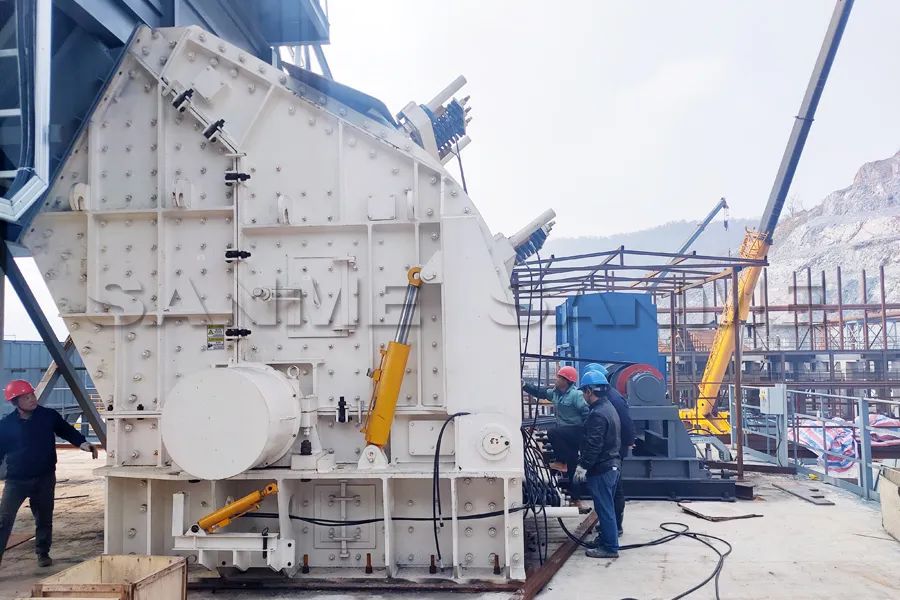 Le concasseur à percussion SANME aide le projet de mine de calcaire de pierre de construction de Lianhuashan dans le comté de Shaoyang, province du Hunan à entrer en service en douceur