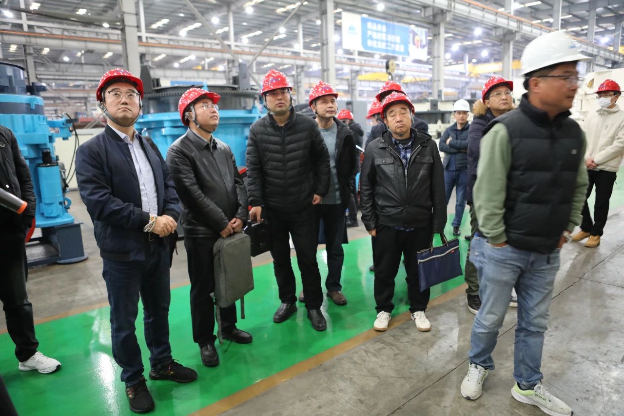 Voyage détude sur la transformation et la modernisation des entreprises de béton - Gare de Shanghai SANME