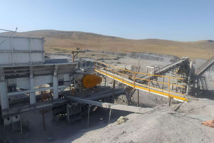 Ligne de concassage de dolomite de 200 tonnes/heure en Ouzbékistan