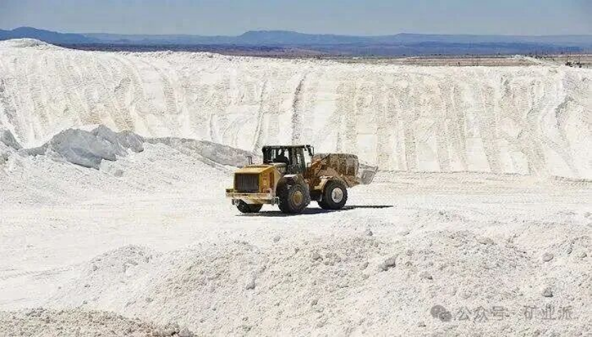 Wood Mackenzie publie un rapport : la demande mondiale de lithium dépassera 13 millions de tonnes d’ici 2050